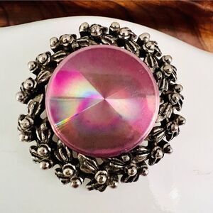 Jewelarama Brooch Prism Round Pinkish Reflective Dark Silver Tone 4156